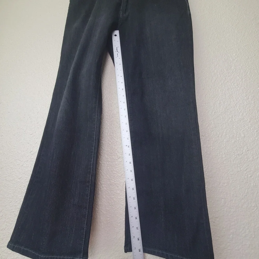 34 Heritage - Size 38/30 Relaxed Straight Black‎ Jeans
